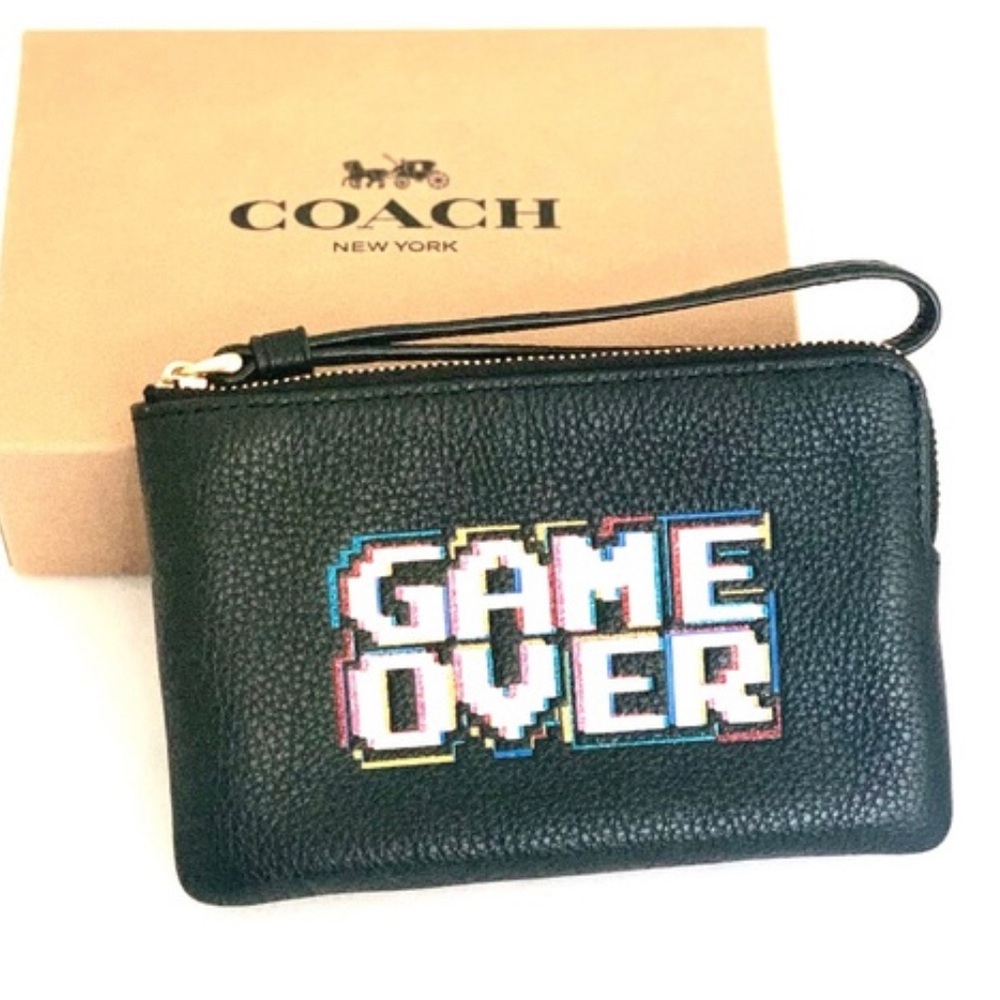 Coach game over wallet